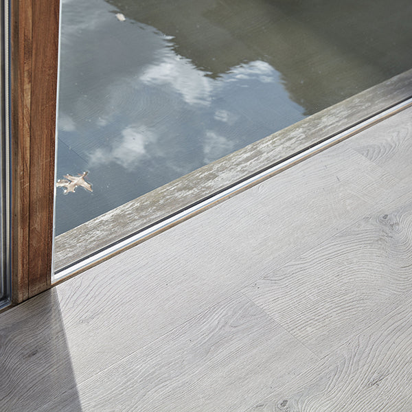 VINIL LVT 1572 VIVID GREY 5/0,55 MM 33/42 DC