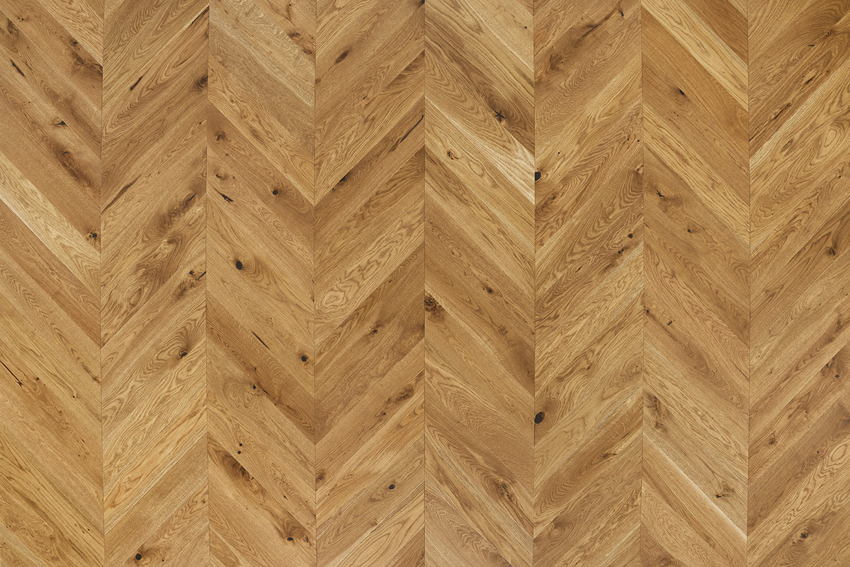PARKET TGP 1L HRAST CHEVRON 45 BORDEAUX TOPLO SMEĐA COUNTRY MAT LAK ČETKAN 4Vm T&G