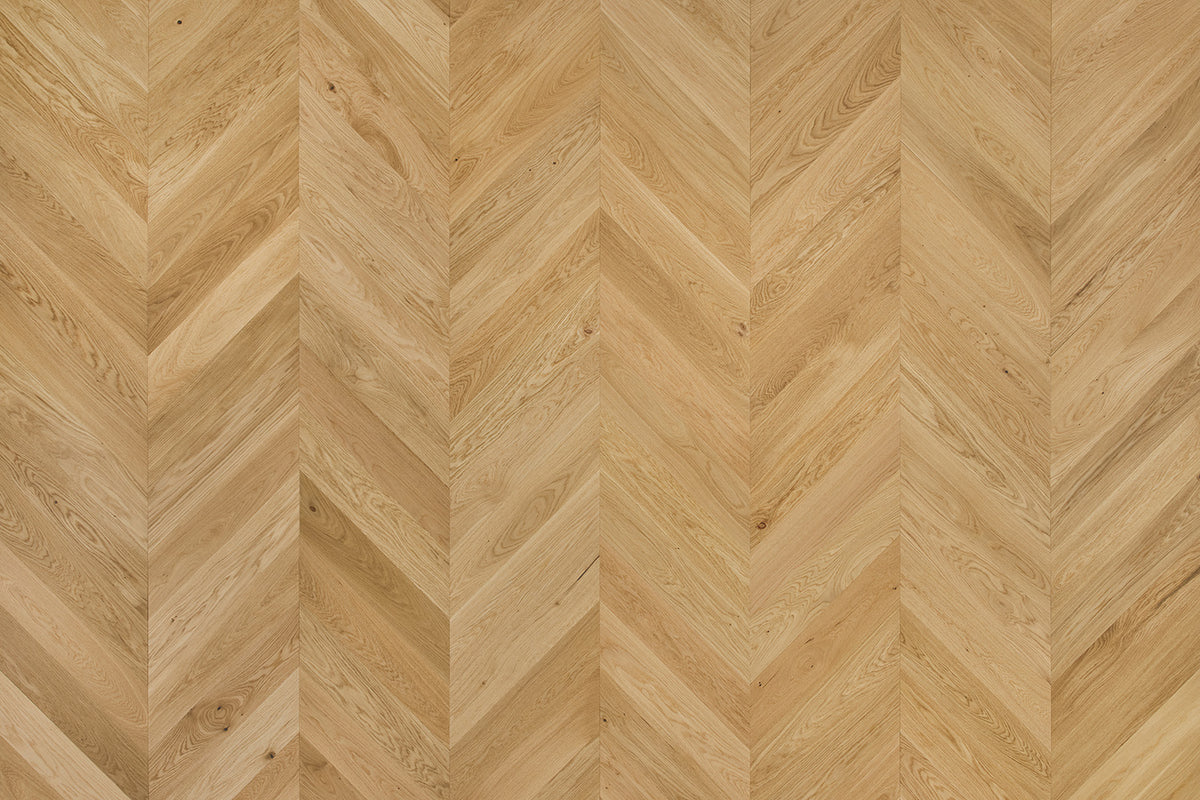 PARKET TGP 1L HRAST CHEVRON 45 PROVENCE NATURAL MAT LAK ČETKAN 4Vm T&G