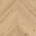 PARKET TGP 1L HRAST CHEVRON 45 BRETAGNE NATURAL BIJELO ULJEN ČETKAN 4Vm T&G