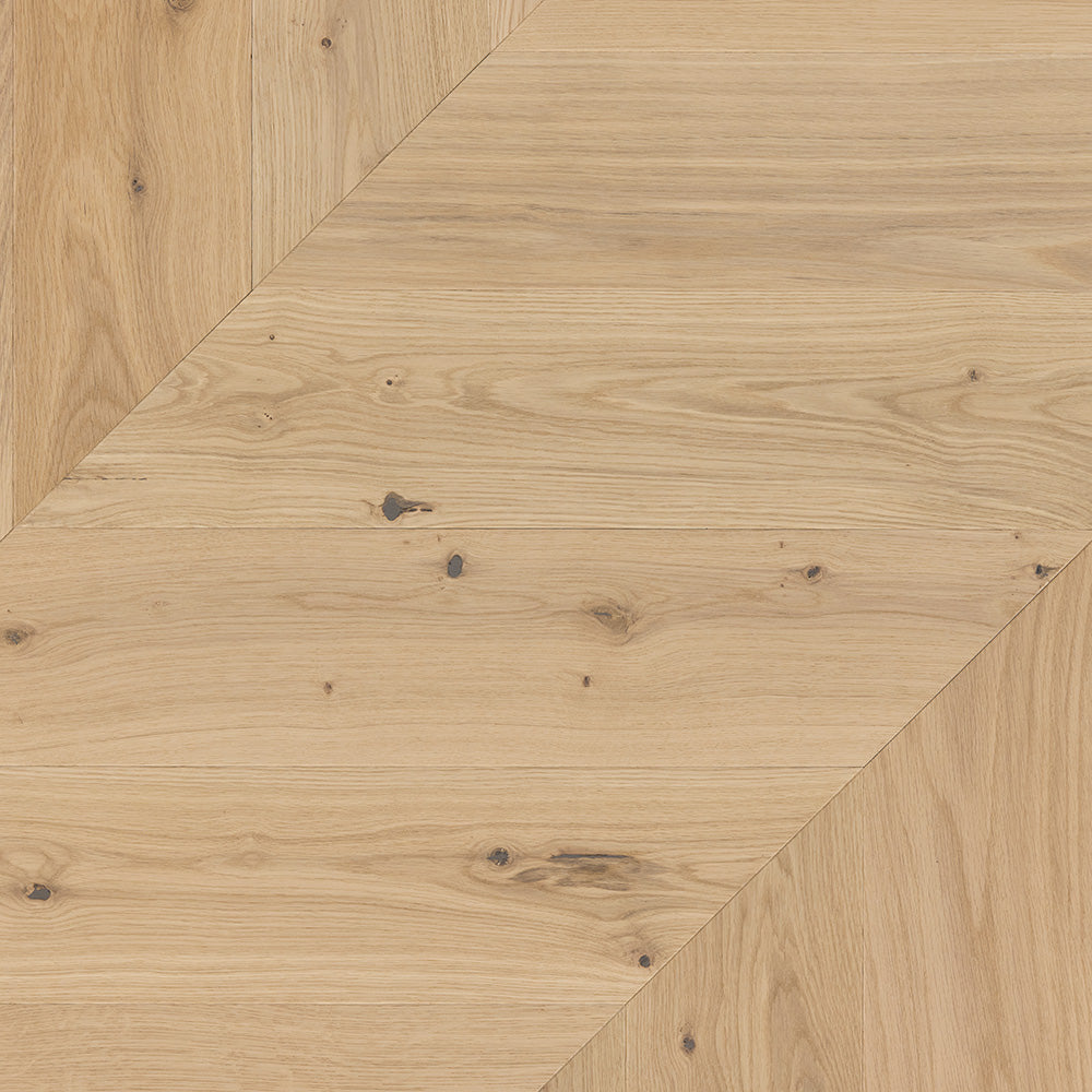 PARKET TGP 1L HRAST CHEVRON 45 BRETAGNE NATURAL BIJELO ULJEN ČETKAN 4Vm T&G