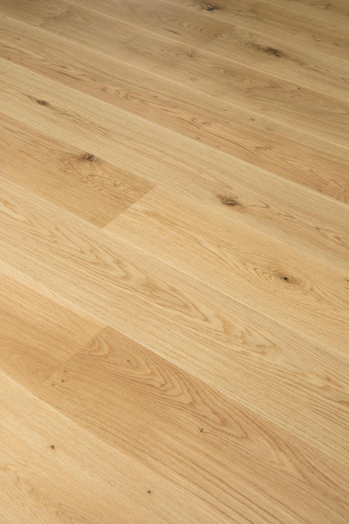 PARKET TGP 1L HRAST KNOTTY LAK GL10 2mV 5G