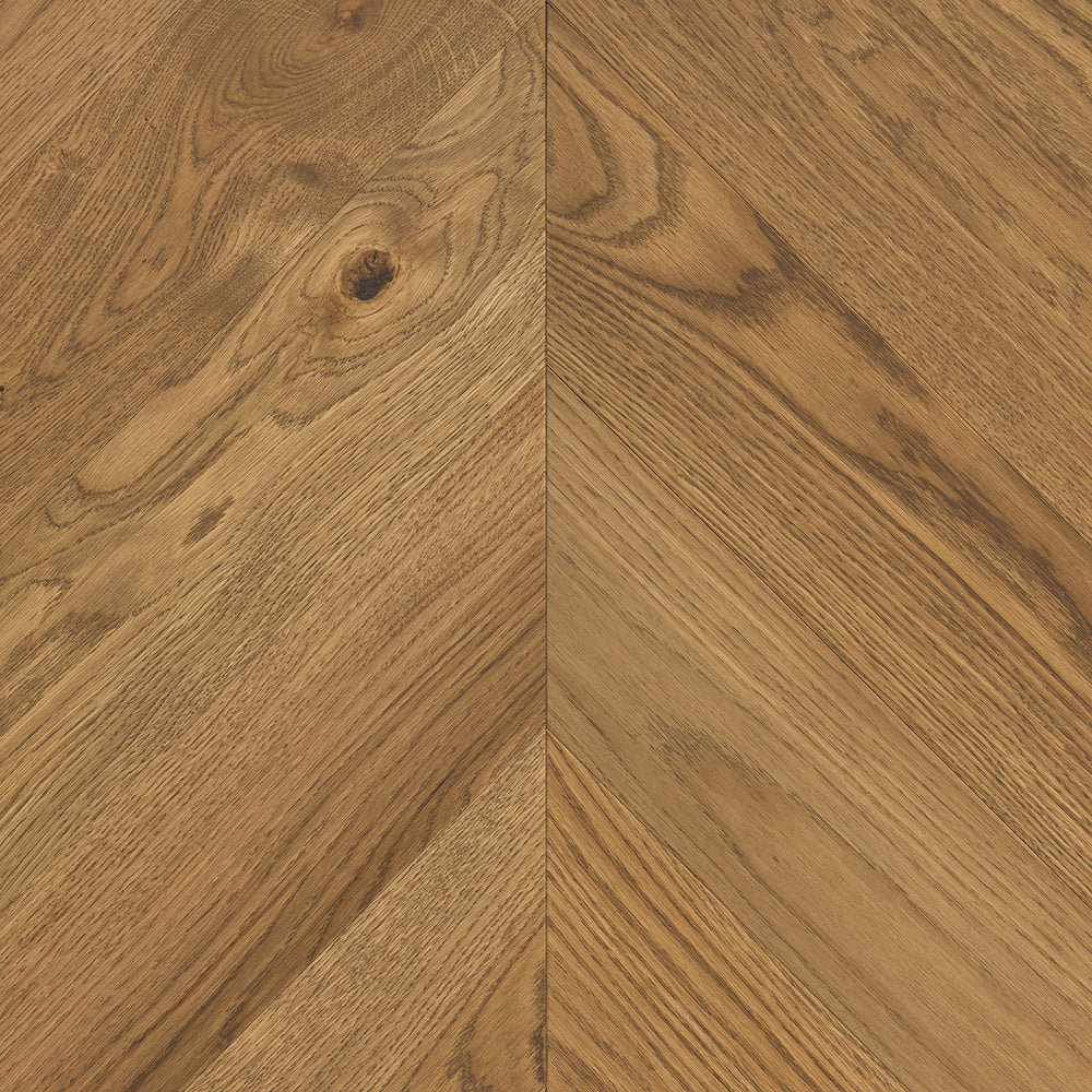 PARKET TGP 1L HRAST CHEVRON 45 CORSE NATURAL BROWN MAT LAK ČETKAN 4Vm T&G