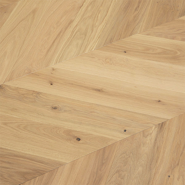 PARKET TGP 1L HRAST CHEVRON 45 LANGUEDOC NATURAL WHITE LIGHT MAT LAK ČETKAN 4Vm T&G